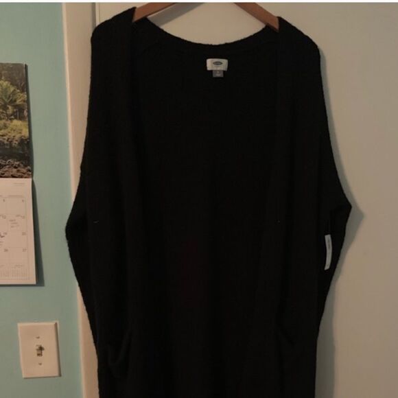 ✨ Old Navy long black cardigan✨ - Picture 3 of 4